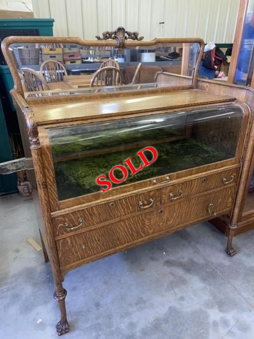 Lewis Auction